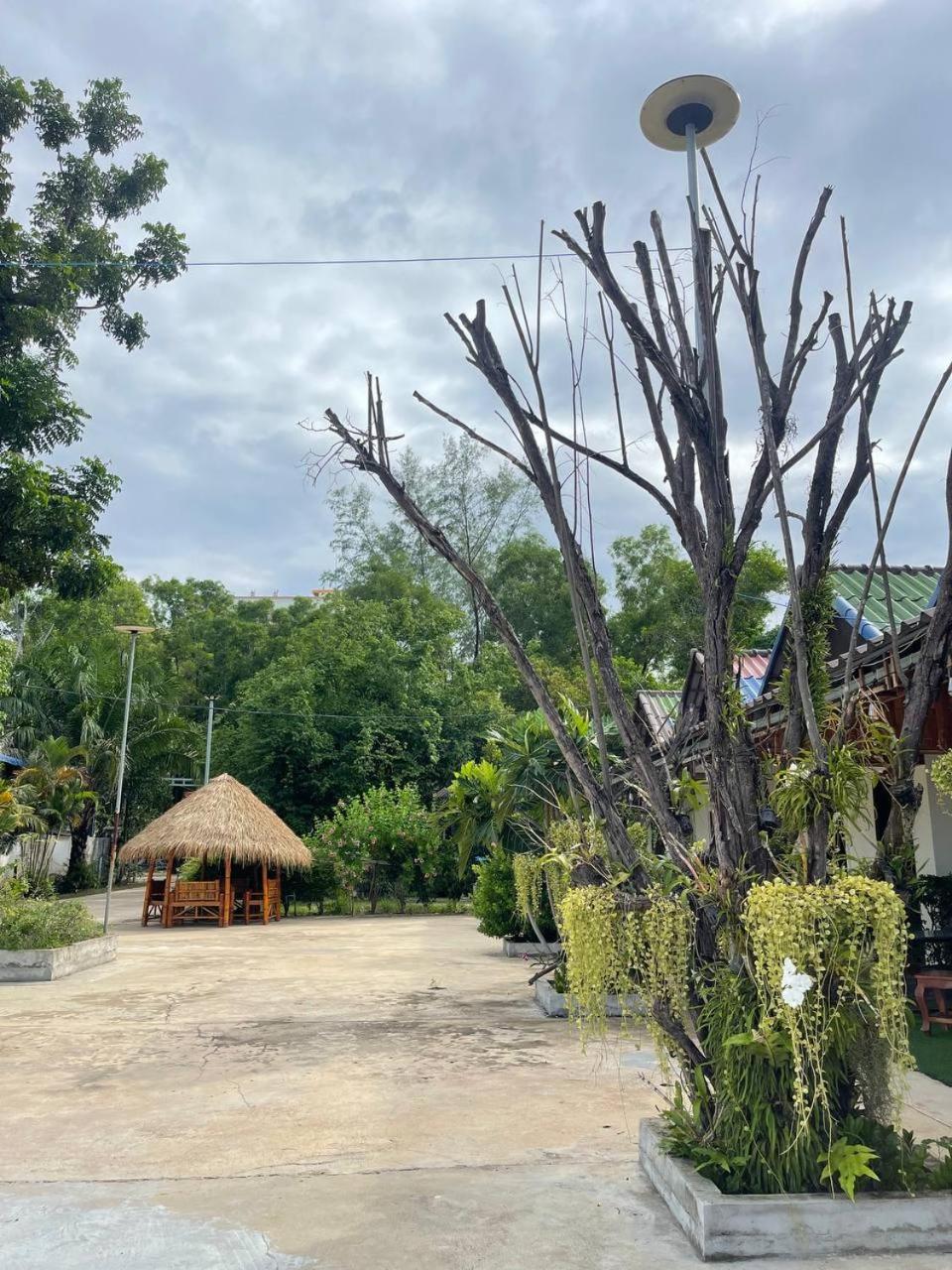 Pich Mean Bungalow Lägenhet Sihanoukville Exteriör bild